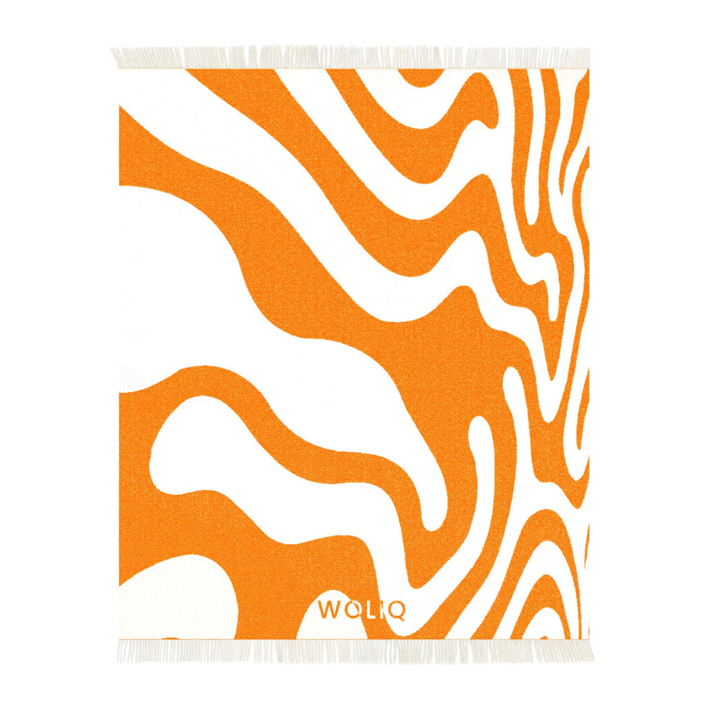 Orange and white flow pattern wool blanket – WOLIQ Flow Illusion front view