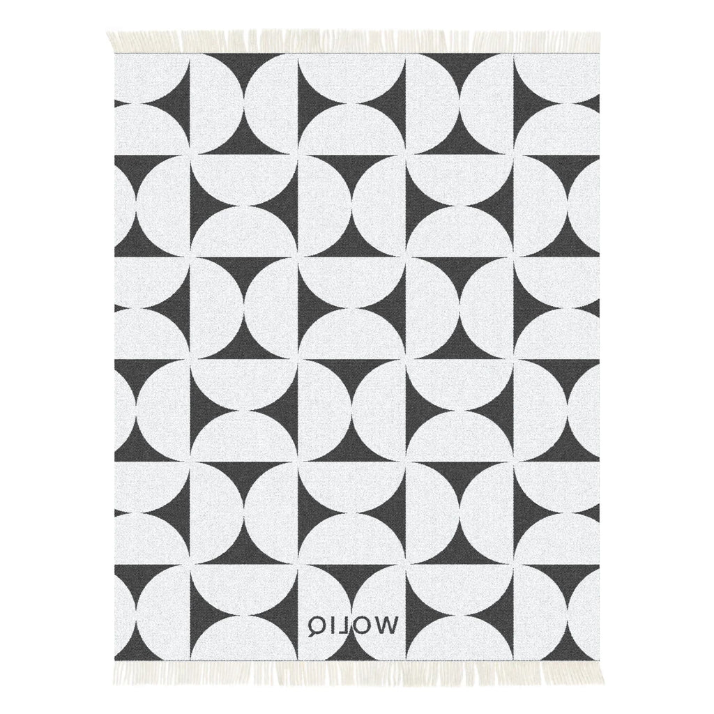 Black and white wool blanket reverse – WOLIQ Mono Bauhaus back view